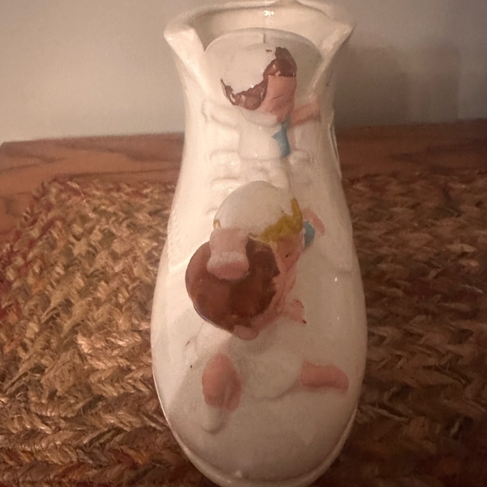 Vintage White Ceramic Baby Shoe with Pink and Blue Accents - Vintage - Picture 3 of 9